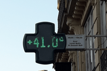 Francuska: Djeca pronađena mrtva u kolima, smrt posljedica toplotnog talasa
