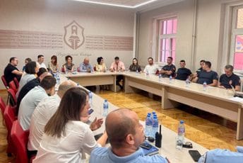 Prijestonica Cetinje započela program jačanja kapaciteta službi za odgovor na krizne situacije