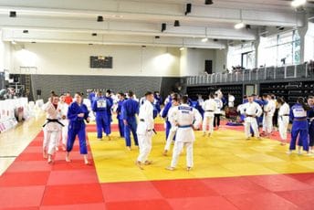 Crnogorska juniorska džudo reprezentacija na Balkanskom prvenstvu u Rumuniji Crnogorska juniorska džudo reprezentacija na Balkanskom prvenstvu u Rumuniji