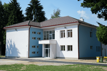 Po standardima EU: Završeni radovi na energetskoj rekonstrukciji OŠ „Risto Ratković“ u Bijelom Polju Po standardima EU: Završeni radovi na energetskoj rekonstrukciji OŠ „Risto Ratković“ u Bijelom Polju