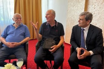 Ibrahimović sa Mesićem u posjeti Bogićeviću: Državama Zapadnog Balkana mjesto u EU