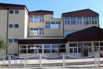 Direktor nikšićke škole o slučaju profesora Šabotića: Škola nema mogućnost da njegov radni odnos produži jer bi postupala suprotno zakonu