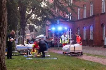 Požar u bolnici u Njemačkoj: Dvoje mrtvih, najmanje 34 povrijeđenih Požar u bolnici u Njemačkoj: Dvoje mrtvih, najmanje 34 povrijeđenih