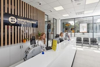 Novo lice Hipotekarne banke u Tivtu: Modernija filijala za još bolje iskustvo klijenata Novo lice Hipotekarne banke u Tivtu: Modernija filijala za još bolje iskustvo klijenata