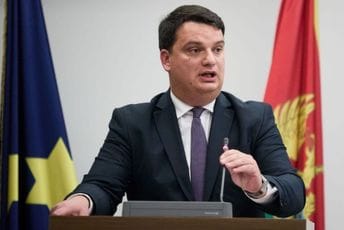 Odžić: Ko ne glasa za smjenu Mandića ili ne dođe na skupštinu 24. septembra, direktno koči EU integracije