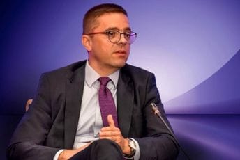 Bulatović: Ne ukidaju se imena ustanova u Podgorici kako se kome prohtije Bulatović: Ne ukidaju se imena ustanova u Podgorici kako se kome prohtije