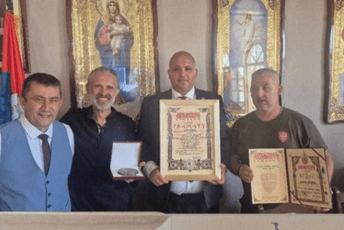 Vraneš odlikovan ordenom srpskog viteza Vraneš odlikovan ordenom srpskog viteza