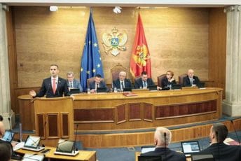 Spajić: Tačno je da sam imao državljanstvo Srbije