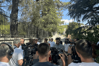 STEGA: Budući dobitnici trebalo bi da odbiju Trinestojulsku nagradu ako je dodjeljuje Andrija Mandić