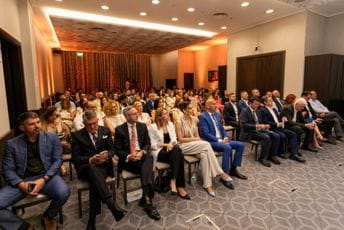 Formirana Asocijacija finansijskih direktora CFO: Novo poglavlje finansijskog menadžmenta u Crnoj Gori Formirana Asocijacija finansijskih direktora CFO: Novo poglavlje finansijskog menadžmenta u Crnoj Gori