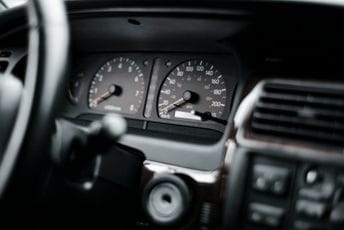 EU bi mogla koristiti satelite za automatsko sprečavanje prekoračenja brzine u automobilima EU bi mogla koristiti satelite za automatsko sprečavanje prekoračenja brzine u automobilima
