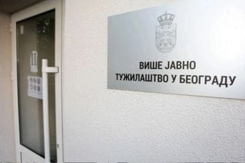 Beogradsko tužilaštvo objavilo detalje: U Nešovića ispaljeno najmanje deset hitaca, svi iz jednog pištolja Beogradsko tužilaštvo objavilo detalje: U Nešovića ispaljeno najmanje deset hitaca, svi iz jednog pištolja