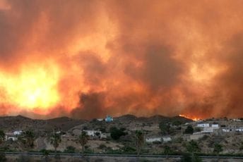 Katastrofa u Španiji poprima sve veće razmjere: Ljudi stradali dok su pokušavali da se spase, o 19 osoba nema nikakvih informacija