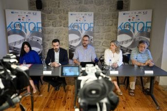 KotorArt slavi 25 godina: Premijere, svjetske zvijezde i više od 60 programa na 12 lokacija KotorArt slavi 25 godina: Premijere, svjetske zvijezde i više od 60 programa na 12 lokacija