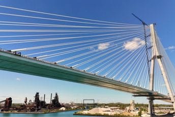 Otvara se ogromni most između SAD-a i Kanade, oglasio se i Tramp