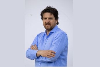 Uljarević: Odbacujemo navode da je Nova knjiga učestvovala u netransparentnim radnjama, naša uloga u postupcima javnih nabavki bila je u svojstvu ponuđača