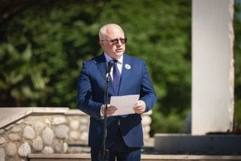 Mustafić: Smatramo neophodnim da činjenice o genocidu u Srebenici postanu dio obrazovnog sistema