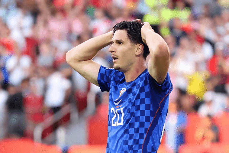 Zbogom, nogomete Igor Matanović na meču sa Portugalom