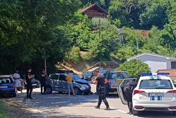 Udes u Ulcinju: Povrijeđene tri osobe