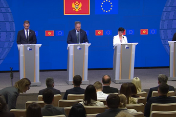 Kos: Bobotov kuk, sve smo bliži! Spajić: Crna Gora nije mogla dobiti bolje vijesti; Bern: Proširenje EU realnost, zatvaranje dva poglavlja sa Crnom Gorom pokazatelj toga Kos: Bobotov kuk, sve smo bliži! Spajić: Crna Gora nije mogla dobiti bolje vijesti; Bern: Proširenje EU realnost, zatvaranje dva poglavlja sa Crnom Gorom pokazatelj toga