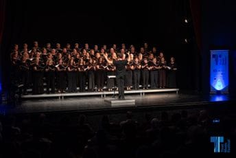 Serenada Jadranu: Zagrebački hor „Ivan Goran Kovačić“ oduševio publiku Tivat Music Festivala Serenada Jadranu: Zagrebački hor „Ivan Goran Kovačić“ oduševio publiku Tivat Music Festivala