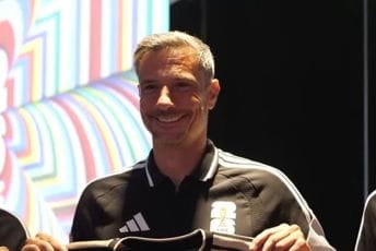 (VIDEO) Slavko Vinčić dijeliće pravdu  u finalu Svjetskog prvenstva: Slovenac jedva zadržao emocije kada je čuo odluku