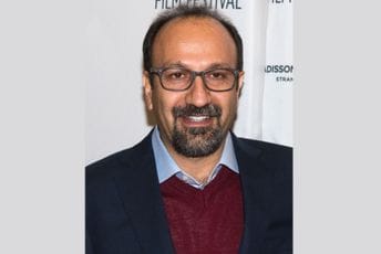 Za izuzetan doprinos filmskoj umjetnosti: Farhadiju počasno Srca Sarajeva Za izuzetan doprinos filmskoj umjetnosti: Farhadiju počasno Srca Sarajeva