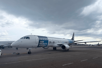 Novi avion Air Montenegra na putu ka Podgorici Embraer na aerodromu u Saarbrückenu