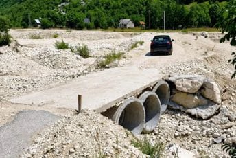 Mještani Komarnice najavili protest: Blokiraće ulaz u kanjon Nevidio Mještani Komarnice najavili protest: Blokiraće ulaz u kanjon Nevidio