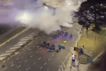 (VIDEO) Neredi u Argentini nakon finala SP-a, policija suzavcem rastjerivala navijače