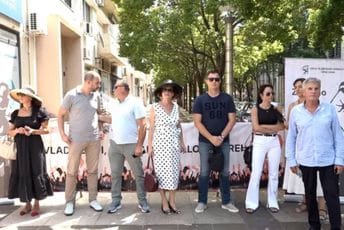 Počeli protesti Unije slobodnih sindikata: Povećanje zarada čeka izbore