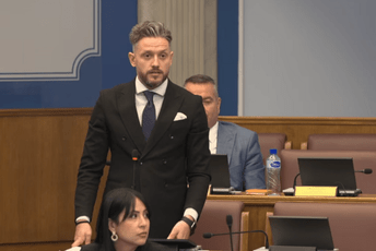 Radovanić: Vlada vratila pune akcize i uzela građanima najveći dio pojeftinjenja goriva