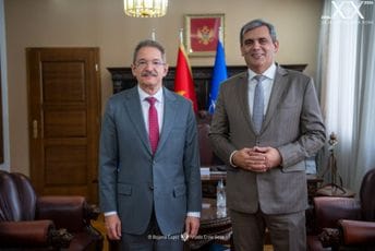 'Ostavio značajan pečat': Felten u oproštanoj posjeti kod Ibrahimovića
