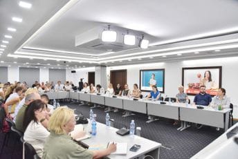 PKCG: Održana stručna obuka za posrednike u prometu i zakupu nepokretnosti PKCG: Održana stručna obuka za posrednike u prometu i zakupu nepokretnosti