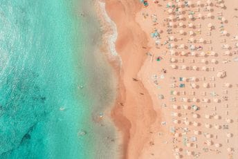Hrvatska: Muškarac fotografisao golu djecu na plaži, kupači ga zadržali do dolaska policije