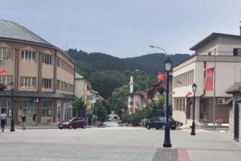 Grad koji ostaje bez svoje budućnosti: Zašto mladi odlaze iz Pljevalja