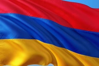 Putin od Jermenije zahtijeva da održi referendum o pristupanju EU