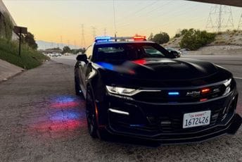 Vozio policijski automobil iz Transformersa, pa ga kaznila prava policija
