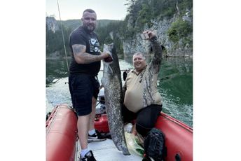 Crveni alarm za pljevaljske vode: Ulov Soma od skoro trideset kilograma je ekocid i biološki zločin, a ne ribolovački podvig Crveni alarm za pljevaljske vode: Ulov Soma od skoro trideset kilograma je ekocid i biološki zločin, a ne ribolovački podvig