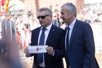 (VIDEO) Savićević među legendama koje su se oprostile od Franka Barezija