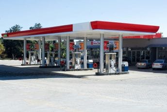 Hrvatska: Opuškom izazvao požar na benzinskoj pumpi, sjeo na motocikl i otišao Hrvatska: Opuškom izazvao požar na benzinskoj pumpi, sjeo na motocikl i otišao