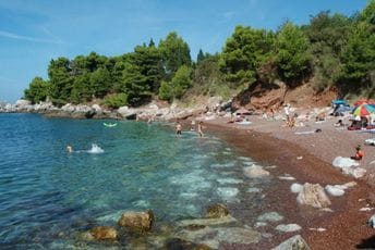 Inspekcija zapečatila „Crvenu plažu” u Baru Inspekcija zapečatila „Crvenu plažu” u Baru
