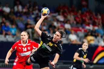 Spajić i Milatović čestitali rukometašicama plasman u finale SP: Izvrsne i naše, pred crnogorskim rukometom svijetla budućnost Spajić i Milatović čestitali rukometašicama plasman u finale SP: Izvrsne i naše, pred crnogorskim rukometom svijetla budućnost