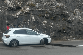 Nezgoda na putu Podgorica - Bar: Automobil udario u stijenu