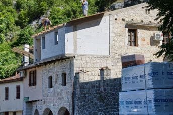 Kuću Svetog Petra na Rijeci Crnojevića vratiti u prvobitno stanje Kuću Svetog Petra na Rijeci Crnojevića vratiti u prvobitno stanje