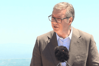 Vučić o Spajićevim navodima o hibridnom djelovanju: Sigurno je mislio na Hrvatsku, šta mi imamo s njima