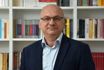Jović: Smisao proširenja EU treba da bude rješavanje problema, a ne ponižavanje susjednih država Jović: Smisao proširenja EU treba da bude rješavanje problema, a ne ponižavanje susjednih država