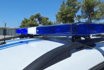 Podgorica: Maloljetnik kroz naselje vozio skoro 120 na sat, lišen je slobode