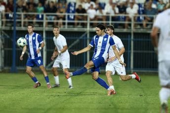 Budućnost bez pobjede u Tivtu, Mornar slavio u goleadi, Petrovac u nastavku do prvog ovosezonskog trijumfa