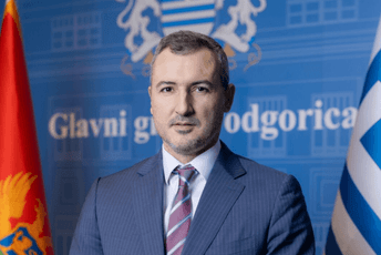 DPS: AMM da preispita odluku o dodjeli priznanja Aleksandru Božoviću